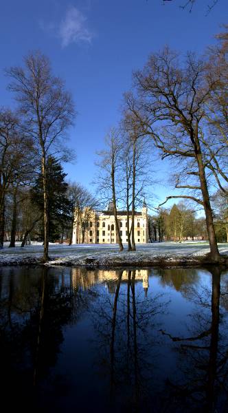 Leer-68BN18_2008-03-05 Leer Evenburg Park Winter 16-19 entzerrt.jpg